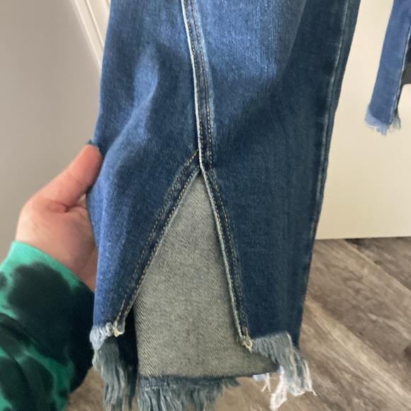 Maurice’s kancan destructed medium wash flare jeans size 22W - Picture 3 of 9